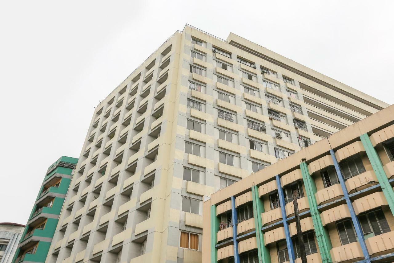 Hotel Oyo 226 The Orchard Tower Manila Exterior foto